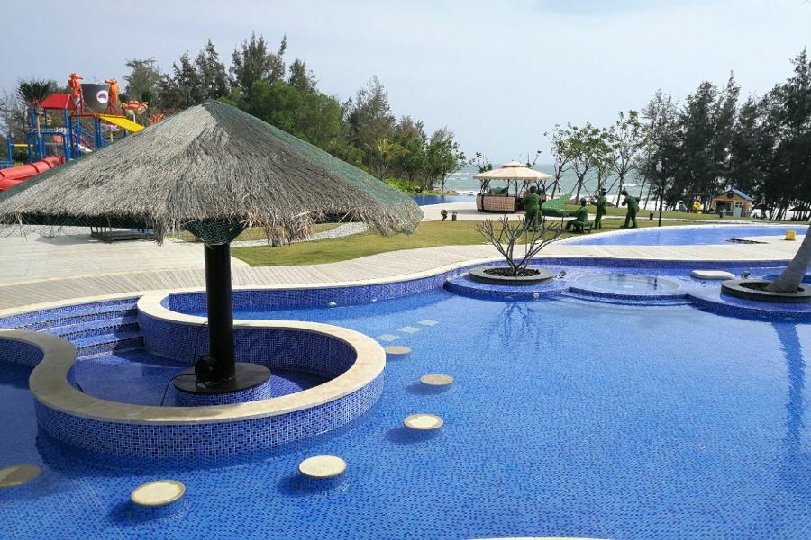 Roeasy Hospitality Hotel Санья Екстер'єр фото